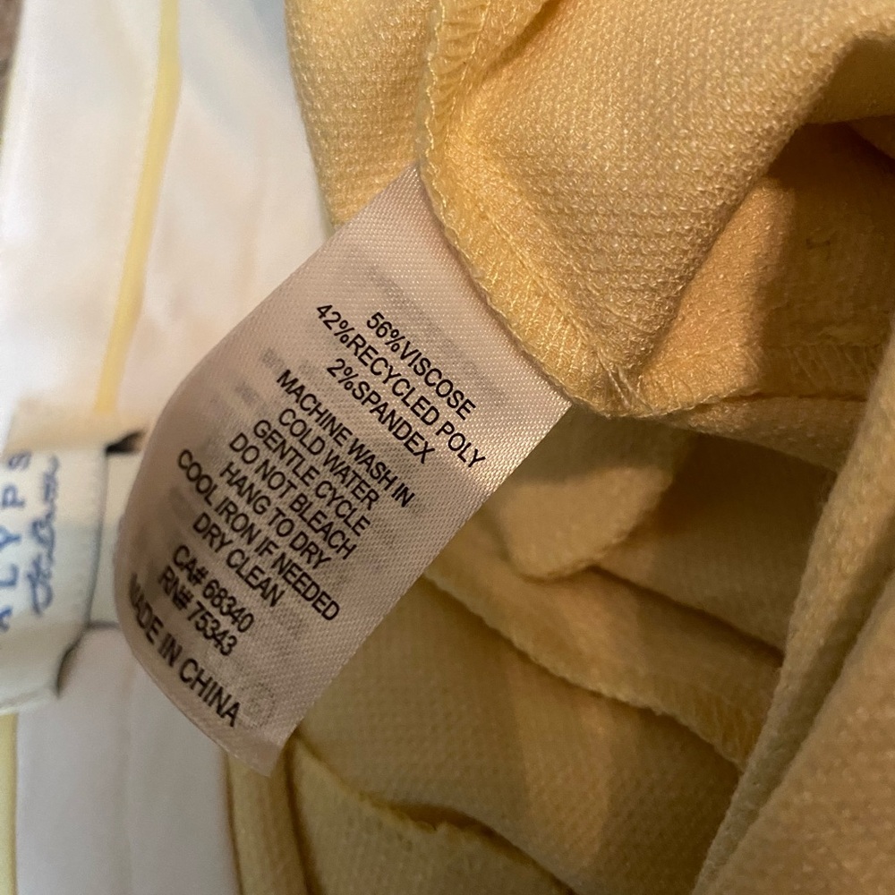 Calypso St Barth butter yellow women’s shorts size 12 - Picture 5 of 7